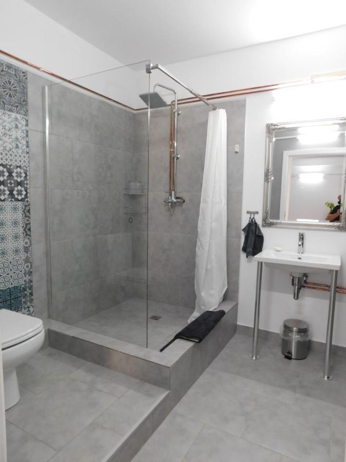 Mountain Vista Suites Zărneşti エクステリア 写真