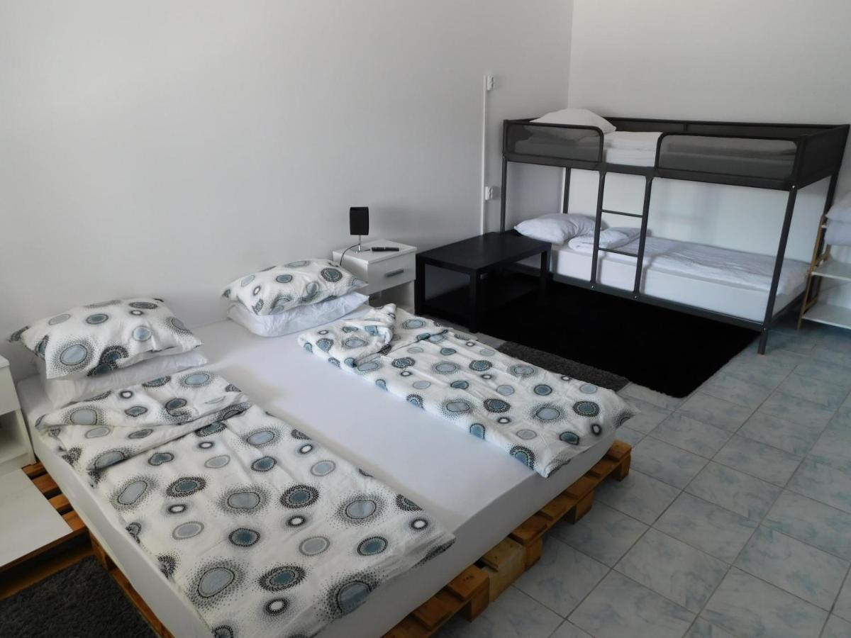 Mountain Vista Suites Zărneşti エクステリア 写真