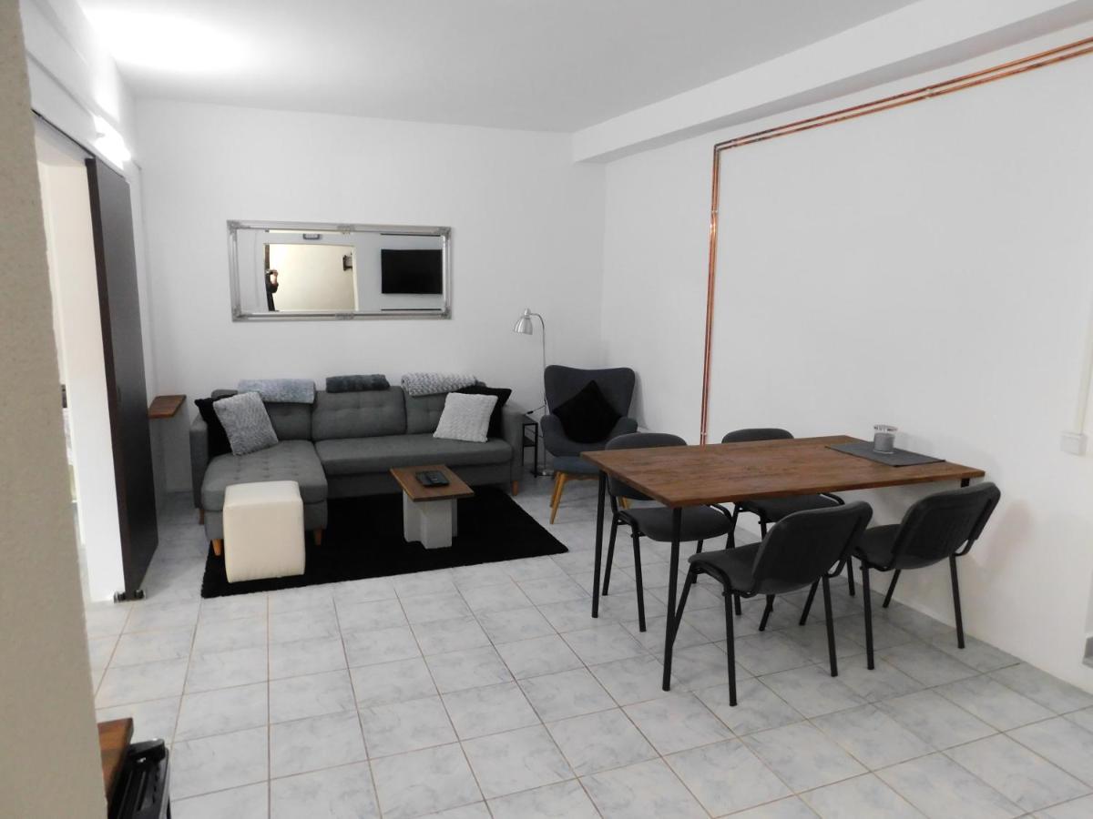 Mountain Vista Suites Zărneşti エクステリア 写真